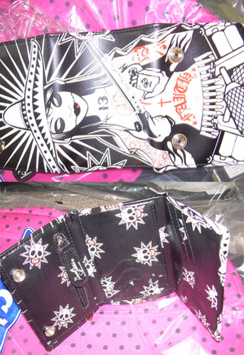 Show product details for Vinyl Tri Fold Wallet by NookArt- Bandita (Art by Laura Santana) (Sale price!)