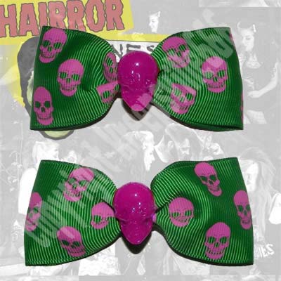 Show product details for Purple Skulls With Green Hair Bows (Set Of 2) by Kreepsville 666