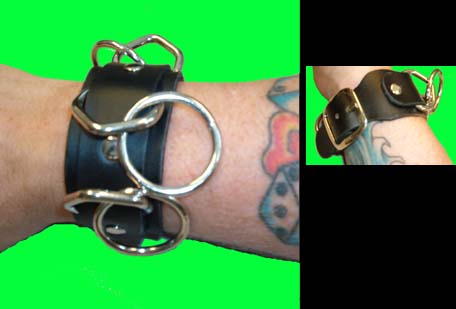 3 Ring bondage bracelet- Black Leather