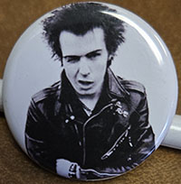 Sid Vicious- Arms Crossed pin (pin-C564)