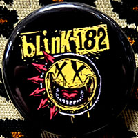 Blink 182- Face pin (pin-C661)