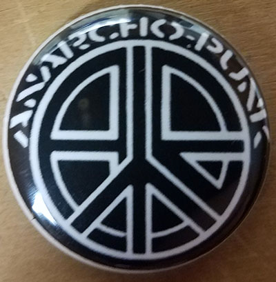Anarcho-Punk pin (pinZ11)
