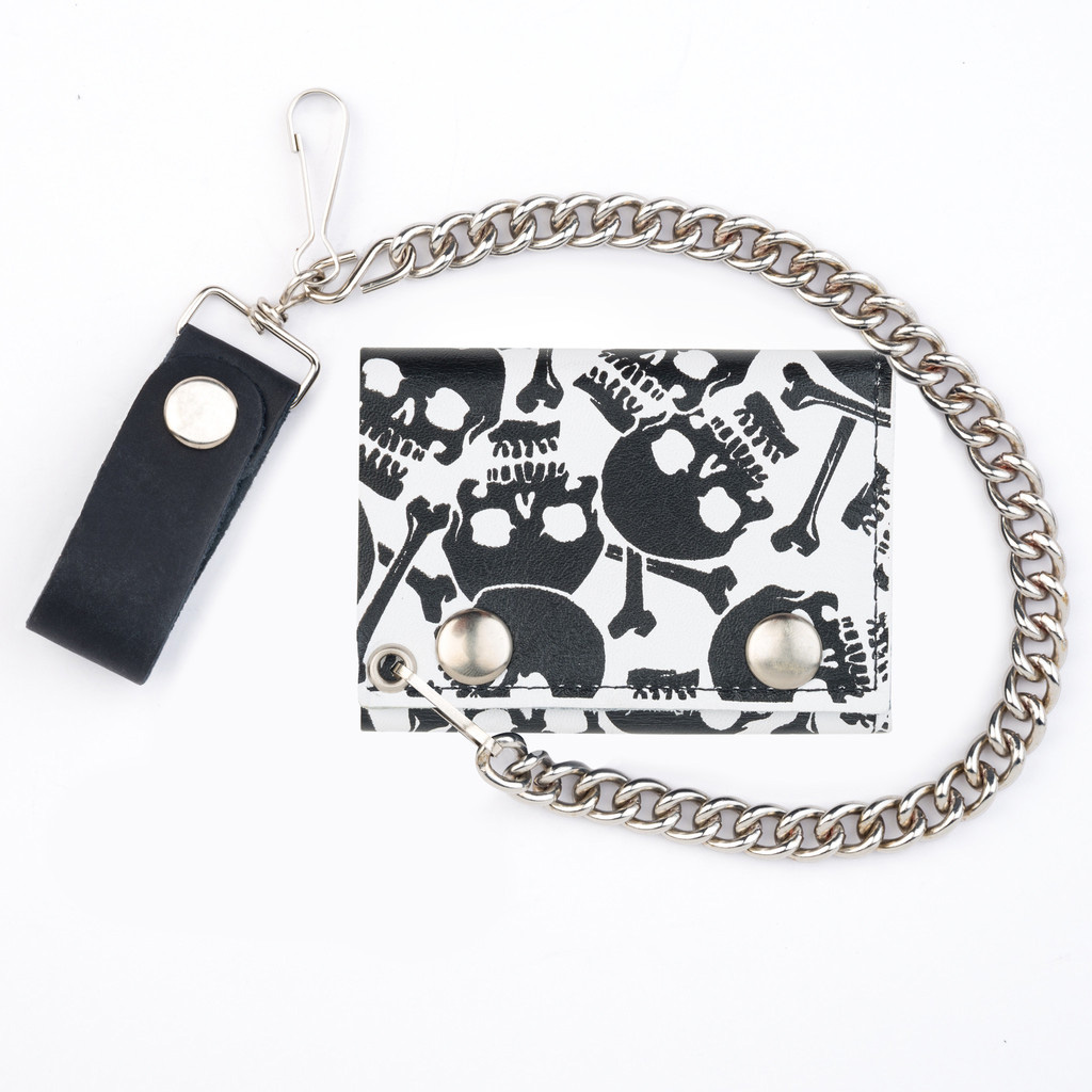 Multiple Skulls (Black On White) wallet (comes with chain!)