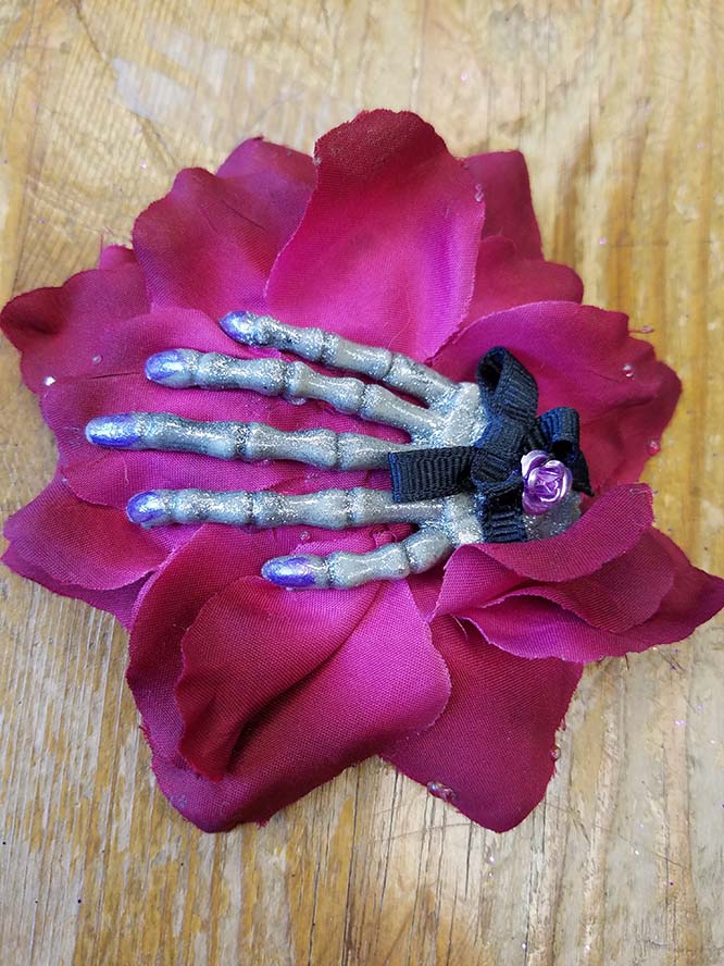 Glamour Hand Flower Clip by Lila-Jo - SALE