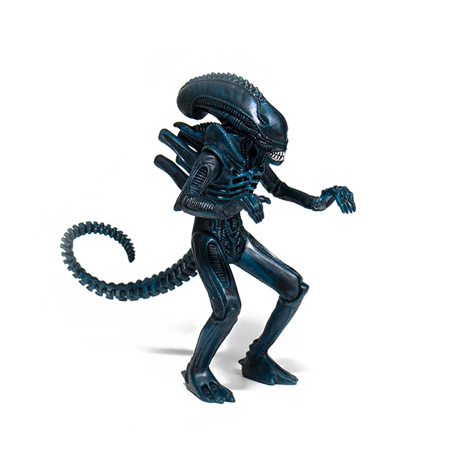 Alien- Alien Warrior (Nightfall) Figure by Super 7