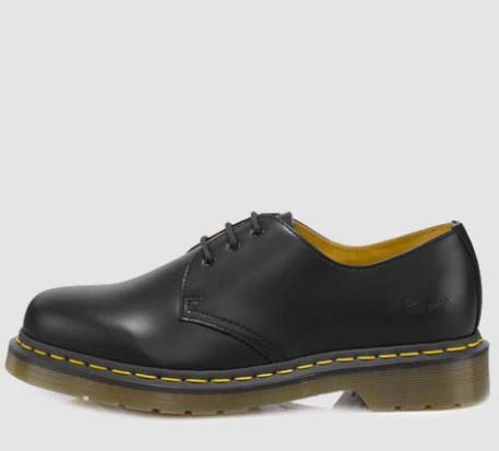 3 Eye Black Smooth Shoe by Dr. Martens