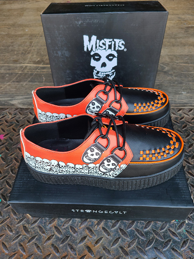 Misfits Skull Creeper by Strange Cvlt – Red Zone