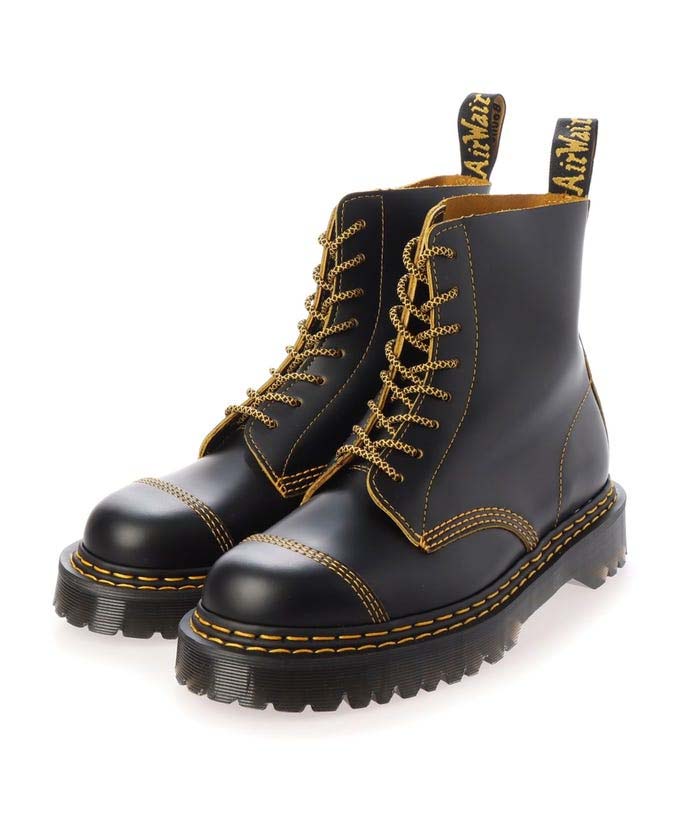 Boots with yellow stitching sale
