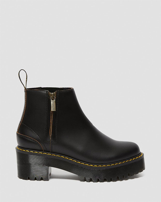 front zipper chelsea boots
