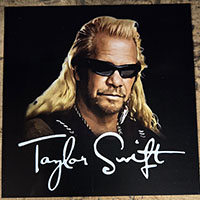 Taylor Swift/Dog The Bounty Hunter Mash Up sticker (st697)