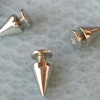 2/5" Cone Spike #1- SILVER (7x10mm)